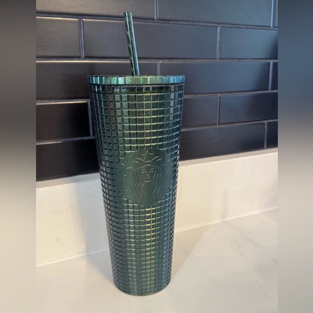 Starbucks Green Tumbler with Straw